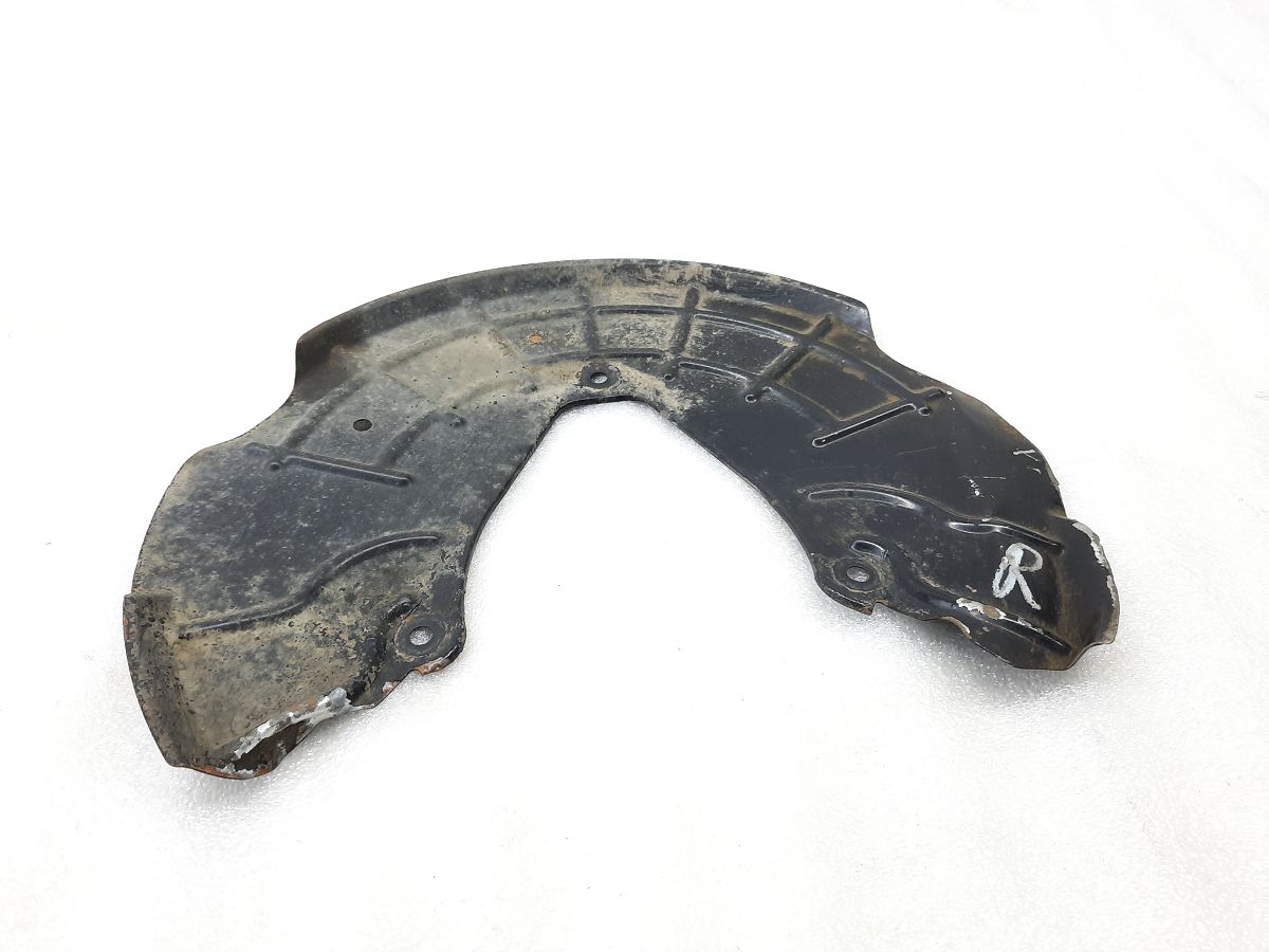 Dart Пыльник заднего тормозного диска левый/правый Dodge Dart 2013-2019 68081534AC Dodge Dart 3