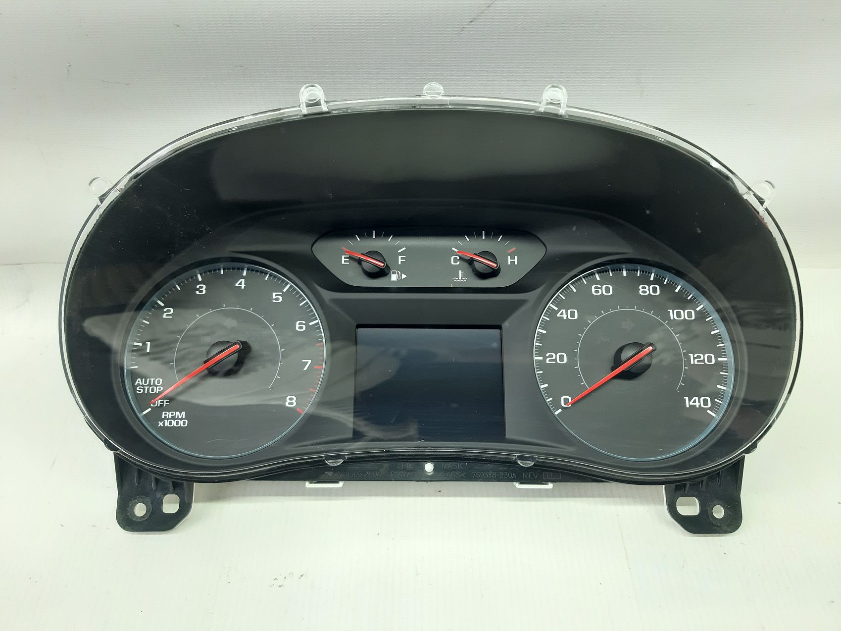 Malibu. Панель приладів Chevrolet Malibu 2017-2018 84296450 Chevrolet Malibu