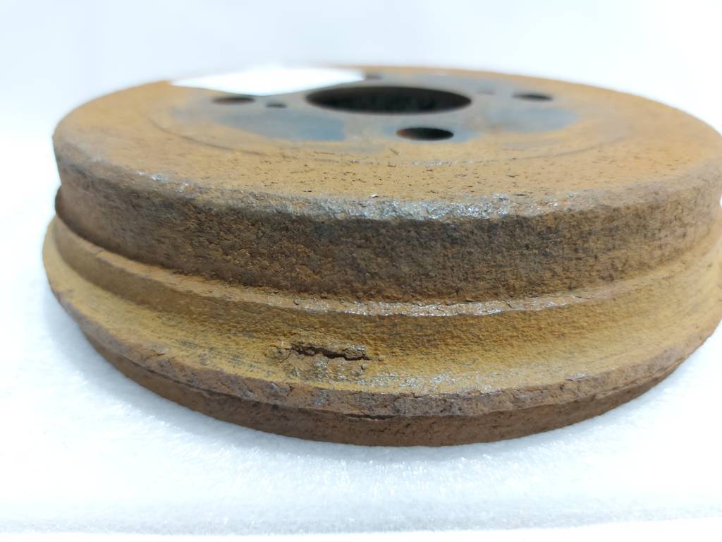 Scion iq Тормозной барабан Toyota Scion IQ 2012-2015 4243174010 Toyota Scion IQ 9