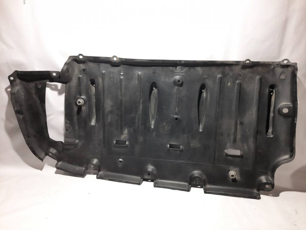 Sienna Захист бампера заднього Toyota SIENNA 2011-2019 5816708031 Toyota SIENNA 6