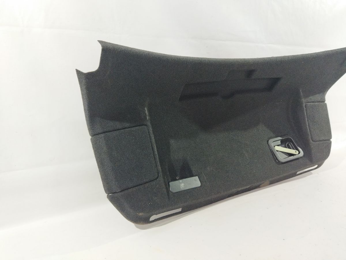 A4 Обшивка кришки багажника Audi A4 2013-2016 8K5867975ECA9 Audi A4 2