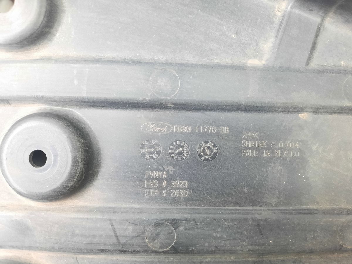 Fusion Защита днища левая Ford Fusion 2012 DG9311778DB Ford Fusion 4