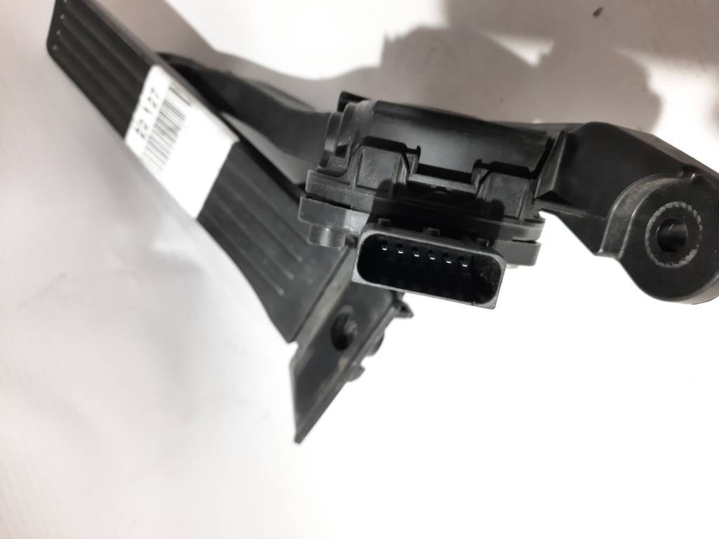 Veloster Педаль газу Hyundai Veloster 2012-2017 327002V100 Hyundai Veloster 2 Veloster Педаль газу Hyundai Veloster 2012-2017 327002V100 Hyundai Veloster 2
