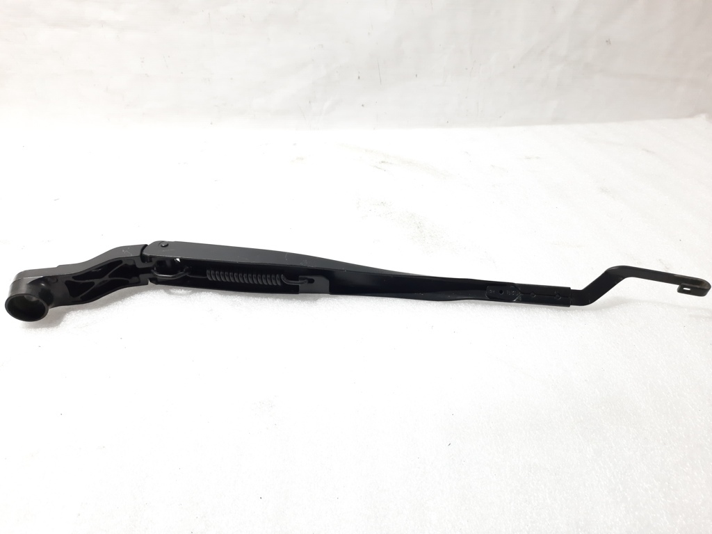 Ats Рычаг стеклоочистителя левый Cadillac ATS 2013-2019 22905711 Cadillac ATS 11