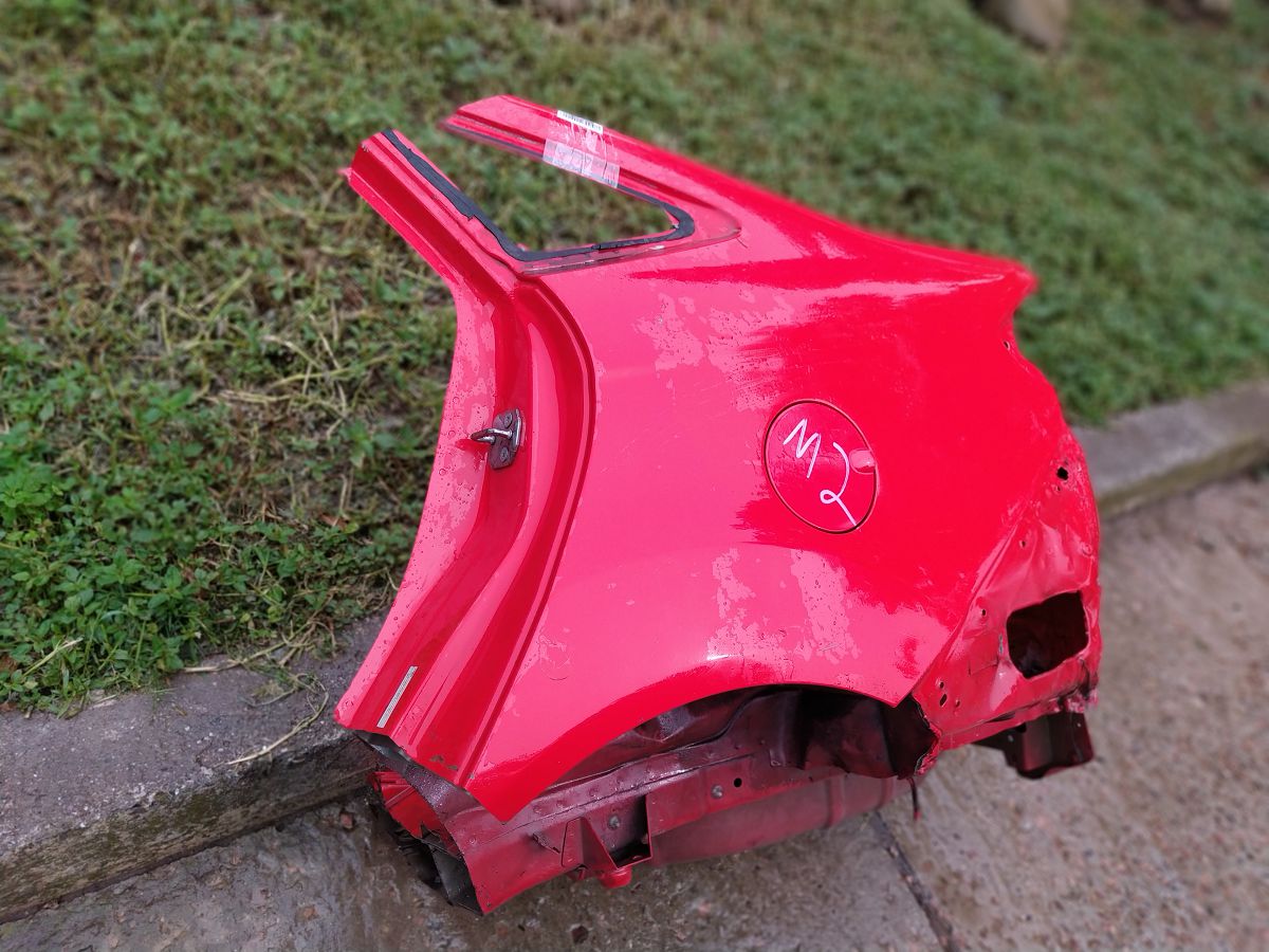 Fiesta Чверть задня ліва Ford Fiesta 2011-2019 AE8Z5427790D Ford Fiesta 6