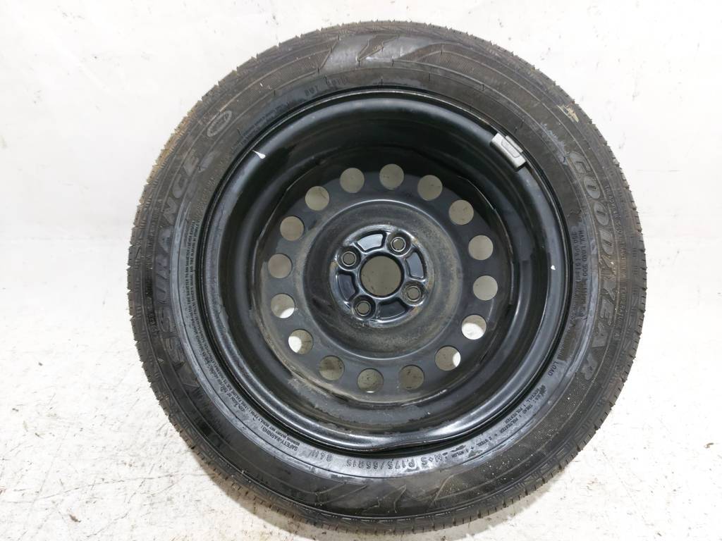 Prius c Диск колёсный с резиной R15 Toyota Prius C 2012-2019 4261152770 Toyota Prius C 21