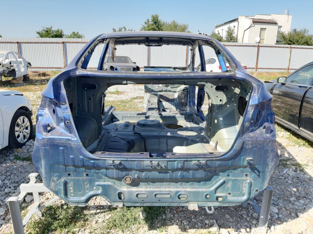 Sentra Кузов голий (можна різати) Nissan Sentra 2017-2018 G31123SGMA Nissan Sentra 7