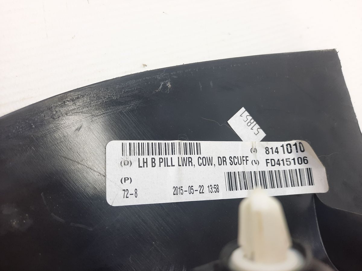 Dart Накладка порога передняя левая Dodge Dart 2013-2019 1VN57DX9AC Dodge Dart 6