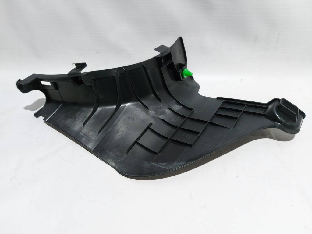 6 Обшивка переднього порогу кутова ліва Mazda 6 2014-2017 GHP968390E02 Mazda 6 2