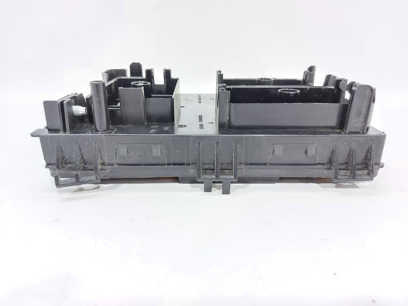 Volt Блок запобіжників відсіку моторного Chevrolet Volt 2014-2015 22870069 Chevrolet Volt 2