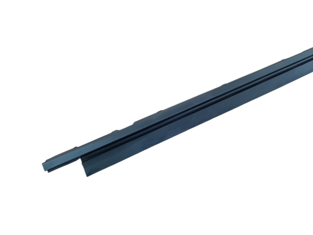 Equinox Поріг (пластик) правий  Chevrolet Equinox EV 2024-2025 85129172 Chevrolet Equinox EV 2