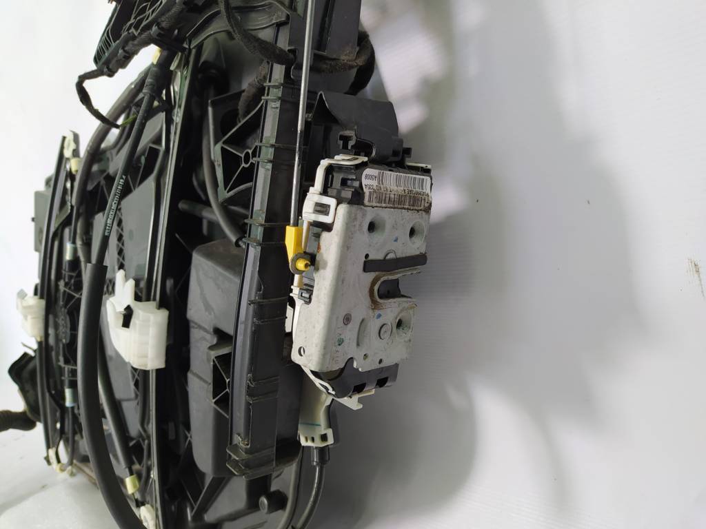 200 limited Вкладыш двери передней левой Chrysler 200 Limited 2015-2017 68249035AA Chrysler 200 Limited 7