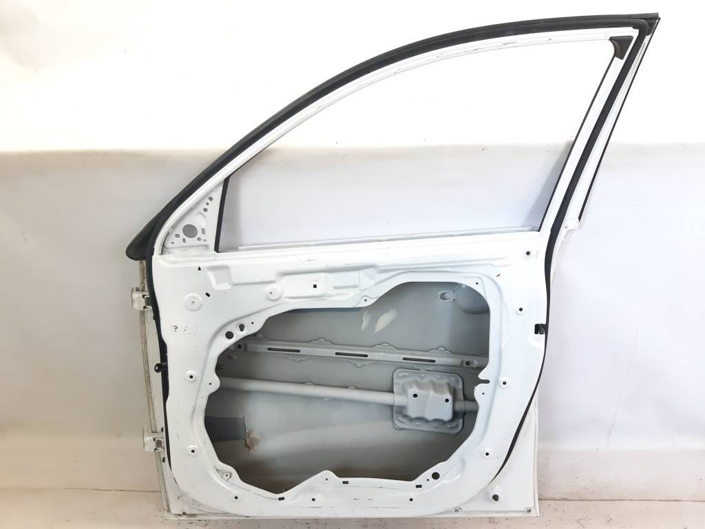 Sorento Дверь передняя правая Kia Sorento 2011-2015 760041U000 Kia Sorento 6
