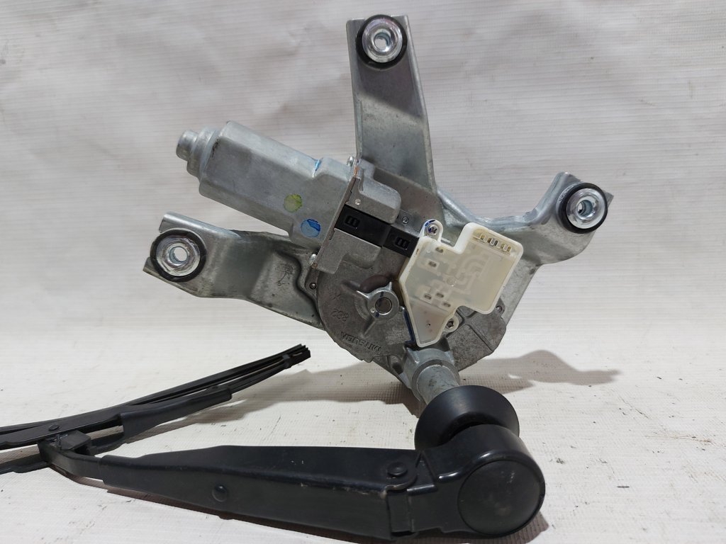 Outback Моторчик стеклоочистителя Subaru Outback 2010-2014 86510AJ131 Subaru Outback 3