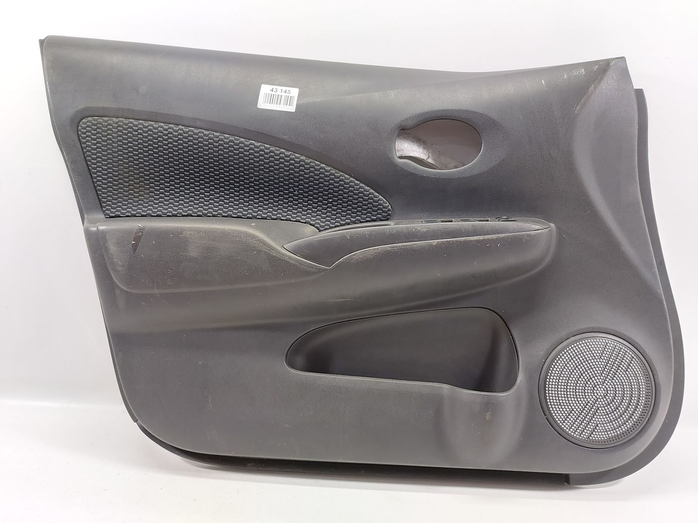 Versa note. Карта двери передней левой (черная) Nissan Versa Note 2015-2019 809019MB1A Nissan Versa Note