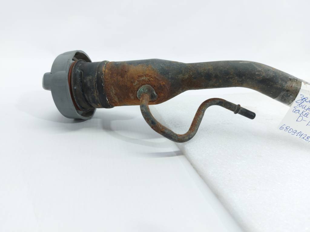 Dart Заливна горловина паливного бака Dodge Dart 2013-2019 68091428AB Dodge Dart 12