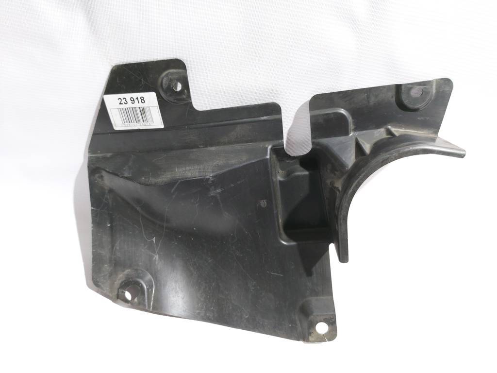 3. Пыльник двигателя боковой правый Mazda 3 2014-2018 BJS756341 Mazda 3