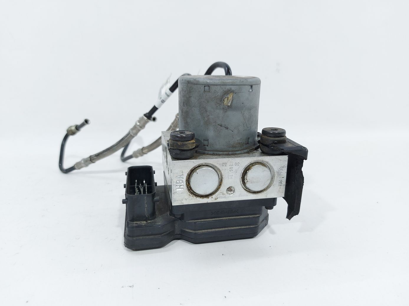 Trax Блок ABS Chevrolet Trax 2017-2020 42427071 Chevrolet Trax 3