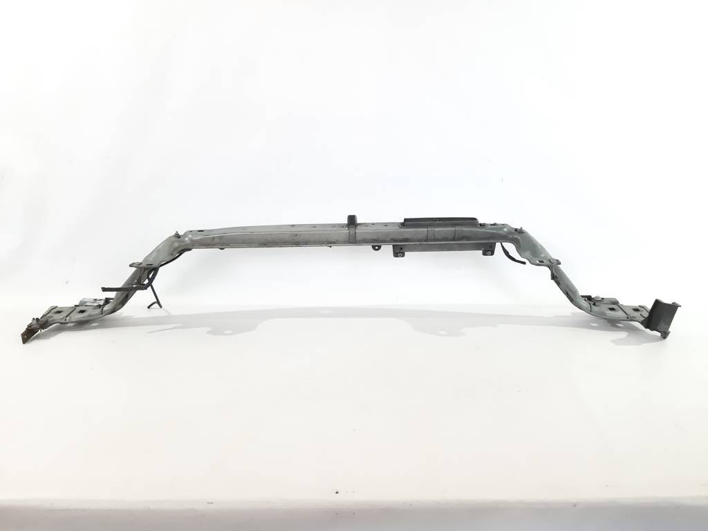 Товары с дефектами. Телевизор радиатора верхняя планка (дефект) Ford Fusion 2013-2016 DS7Z8A284A Ford Fusion