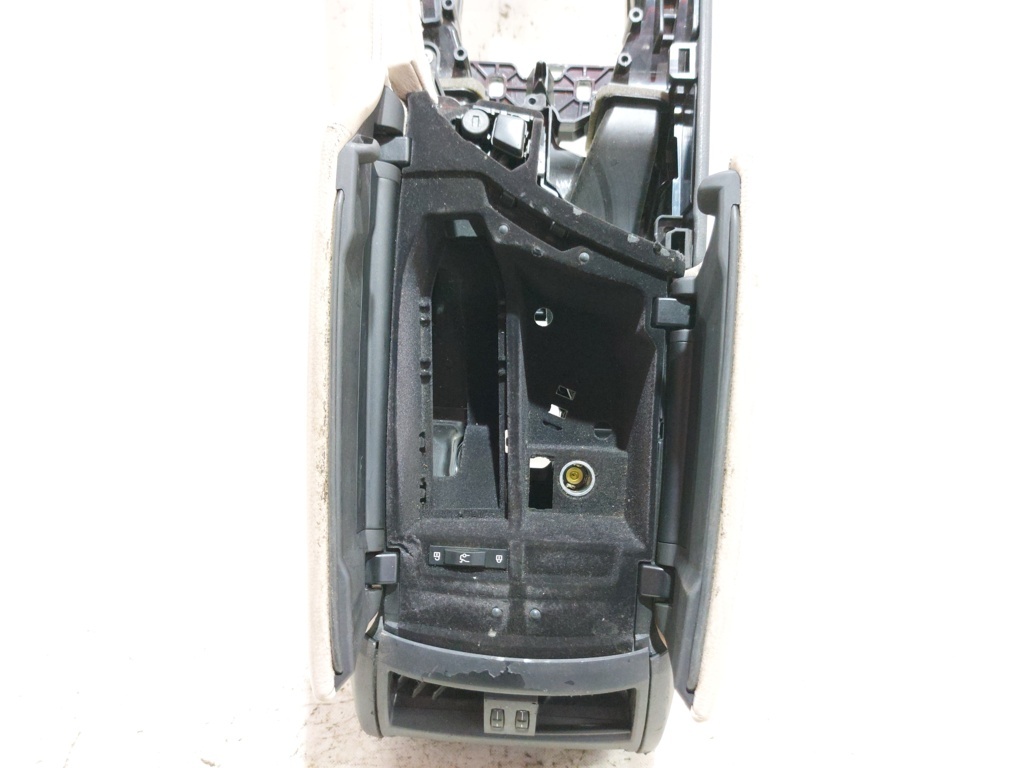 5 series Центральна консоль BMW 5 series 2012-2016 51169288908 BMW 5 series 2