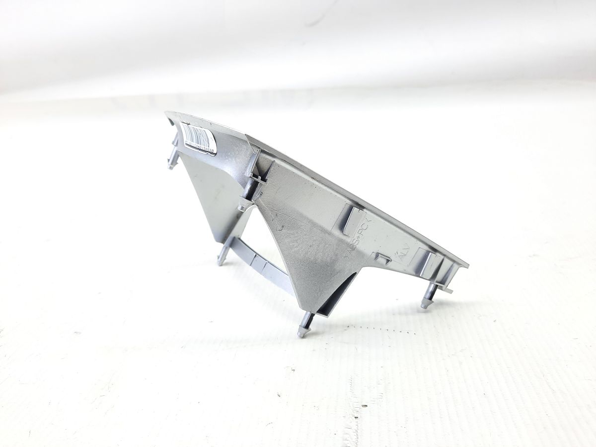 Equinox Накладка рульового колеса Chevrolet Equinox 2010-2017 20756044 Chevrolet Equinox 4