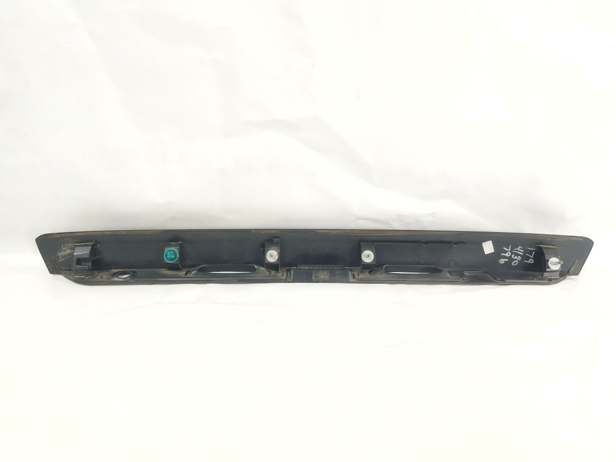 Legacy Накладка крышки багажника Subaru Legacy 2012-2014 91112AJ02BNN Subaru Legacy 3
