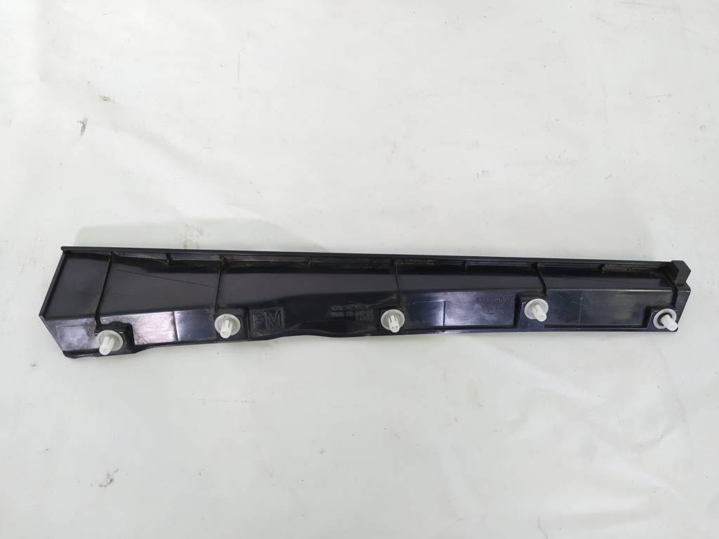 Forester Молдинг крышки багажника левый нижний Subaru Forester 2014-2018 63186SG010 Subaru Forester 2