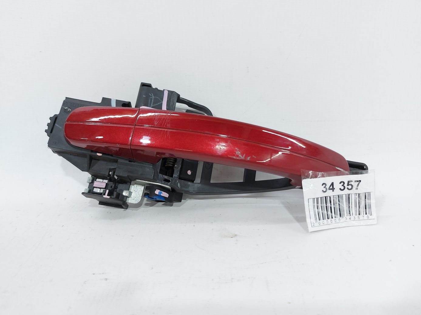 Focus. Ручка двери задней левой наружная Ford Focus 2012-2018 BM5Z5422404BAPTM Ford Focus