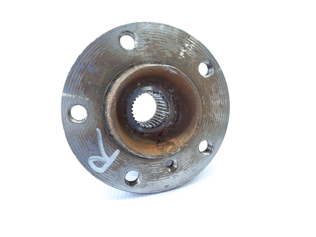 5 series. Ступица задняя левая/правая BMW 5 series 2010-2017 33006867806 BMW 5 series