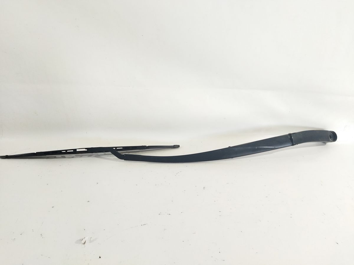 Optima. Важіль склоочисника правий Kia Optima 2016-2020 98321D4000 Kia Optima