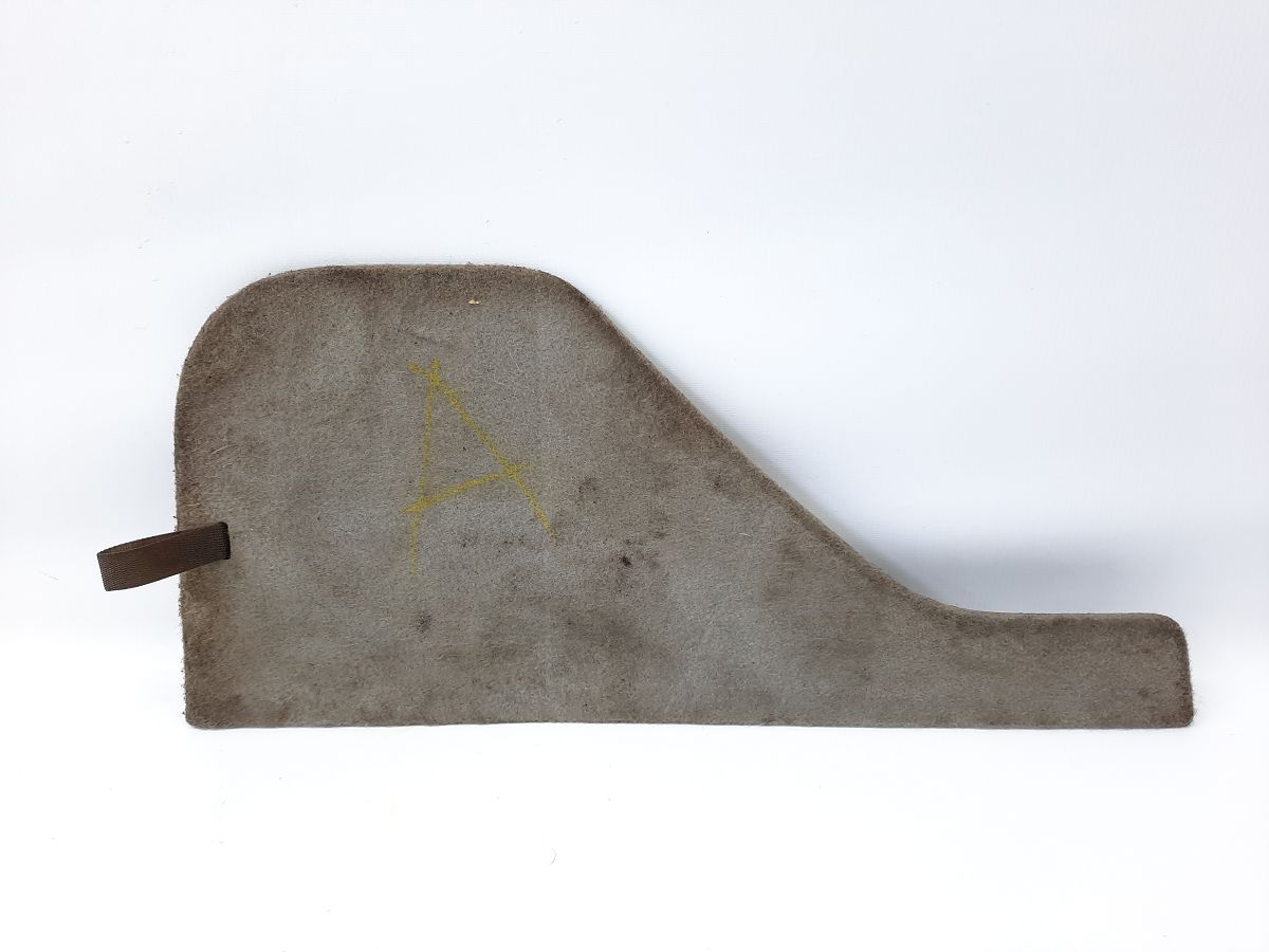 Insight Обшивка багажного отделения правая Honda Insight 2010-2014 84522TM8A01ZA Honda Insight 14