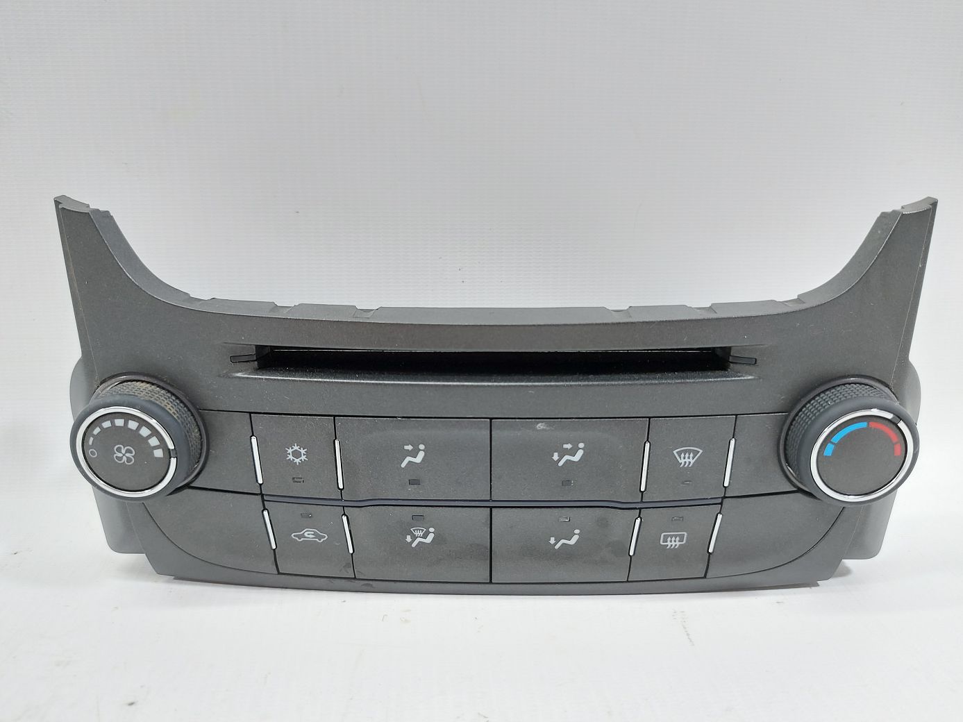 Malibu. Кнопки управления климат контролем Chevrolet Malibu 2013-2015 23465799 Chevrolet Malibu