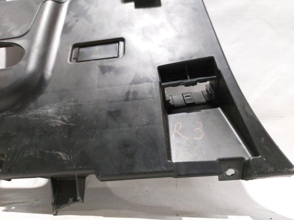 Passat s Накладка под бардачок Volkswagen Passat S 2012-2019 5618630839B9 Volkswagen Passat S 16