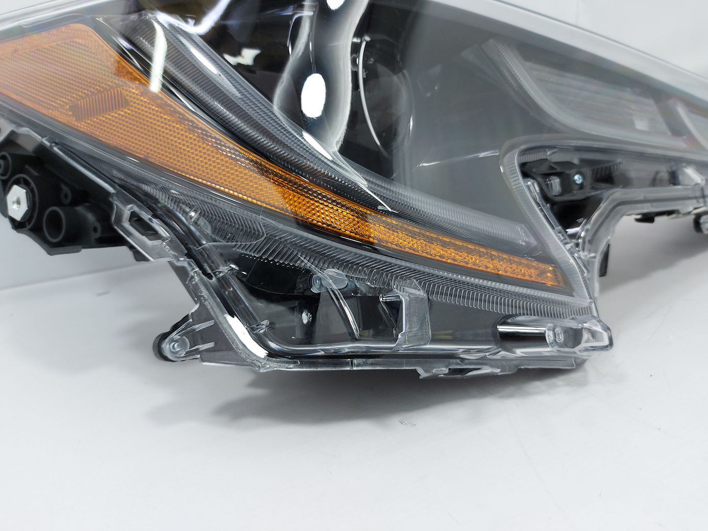 Фары головного света Фара передняя правая (SE/XSE) Toyota Corolla 2019-2021 8111002S50 Toyota Corolla 4