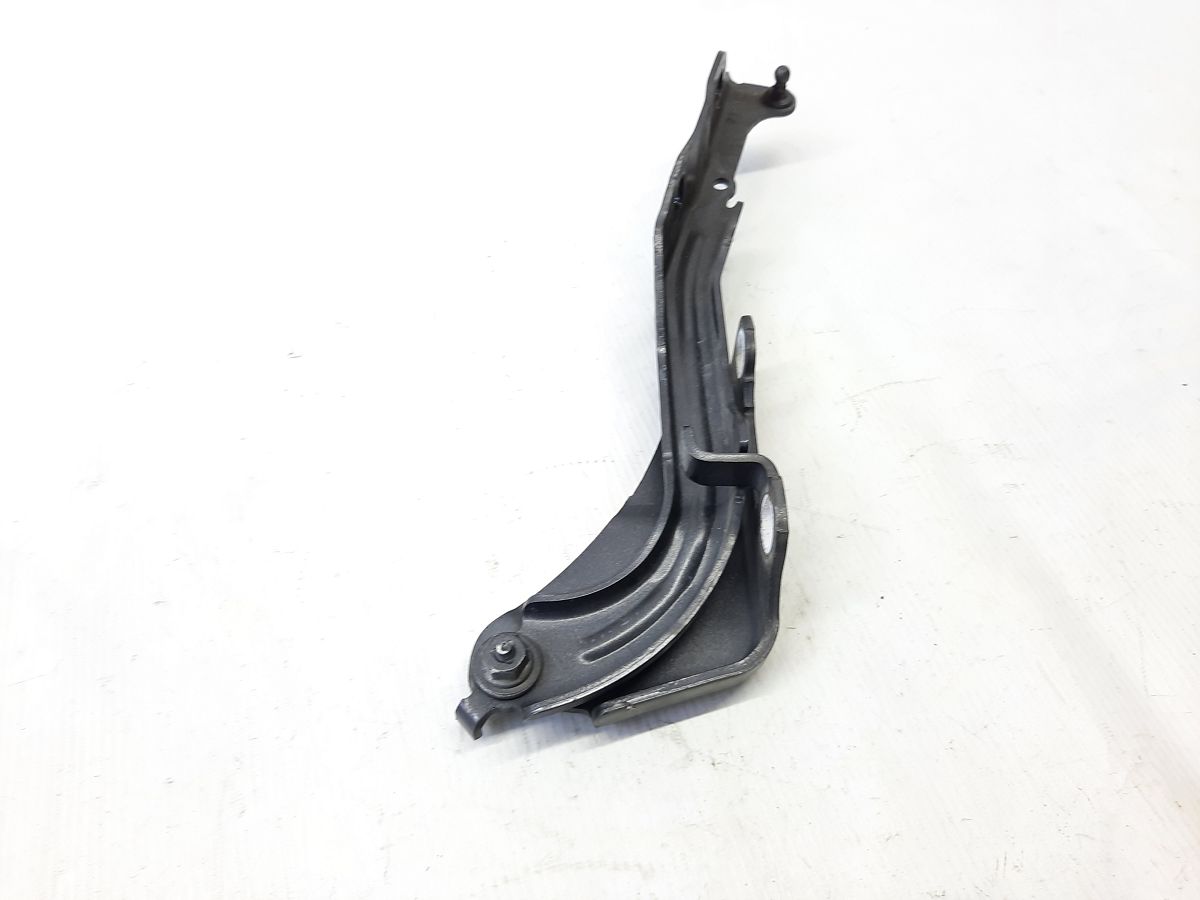 200 limited Петля капота левая Chrysler 200 Limited 2015-2017 68143719AA Chrysler 200 Limited 5
