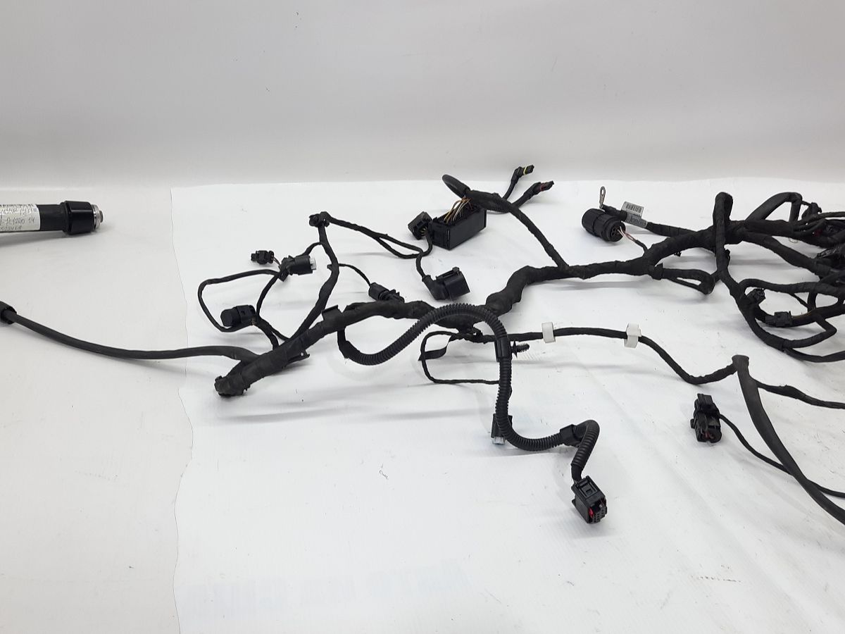 R 1200 Проводка основний BMW R 1200 2014 61118549370 BMW R 1200 2