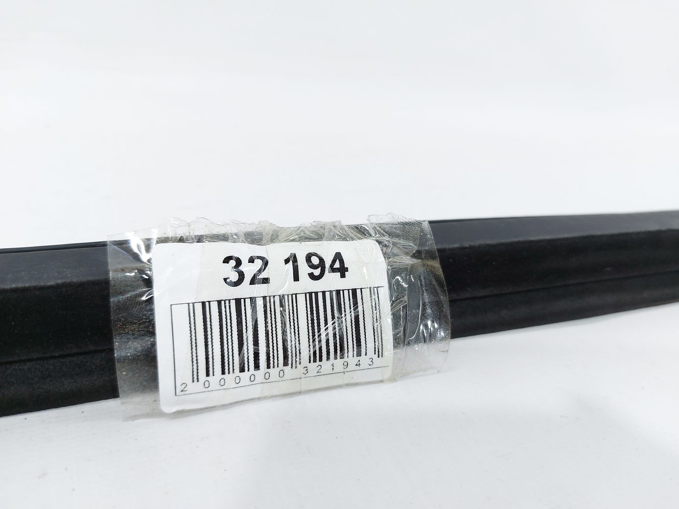 Mkt Уплотнительная резинка стекла двери передней левой внутр Lincoln MKT 2010-2019 AE9Z7421457A Lincoln MKT 3