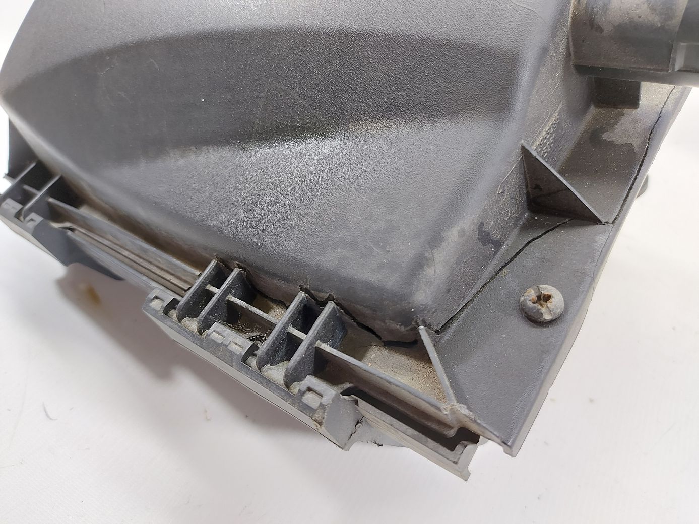 Malibu Корпус повітряного фільтра Chevrolet Malibu 2013-2015 22897041 Chevrolet Malibu 3