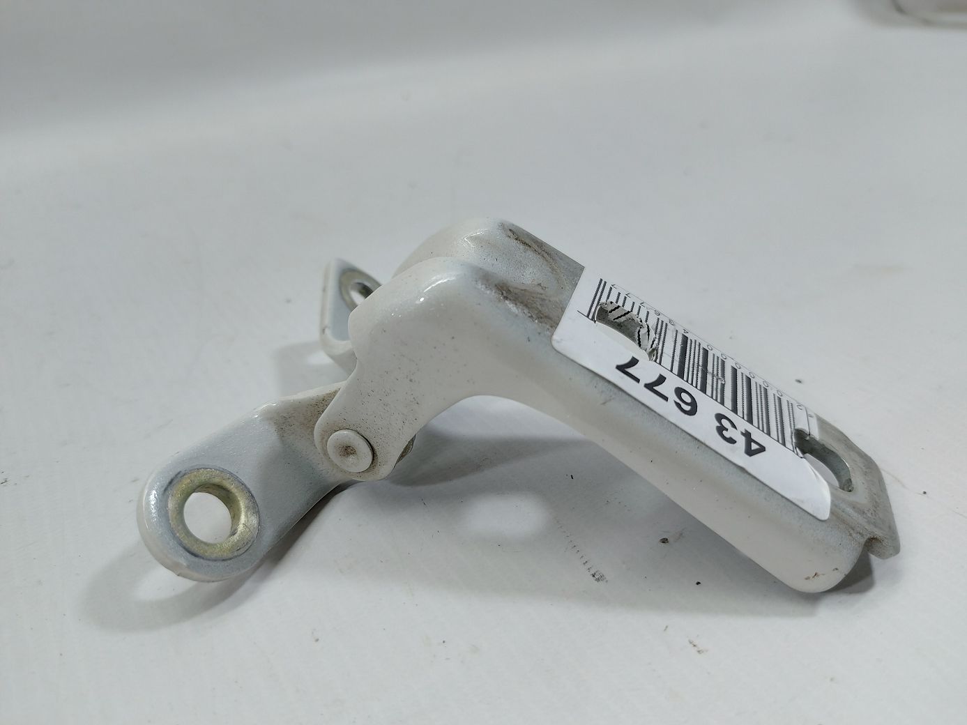 Regal Петля двери передней правой нижняя Buick Regal 2013-2018 13501716 Buick Regal 3