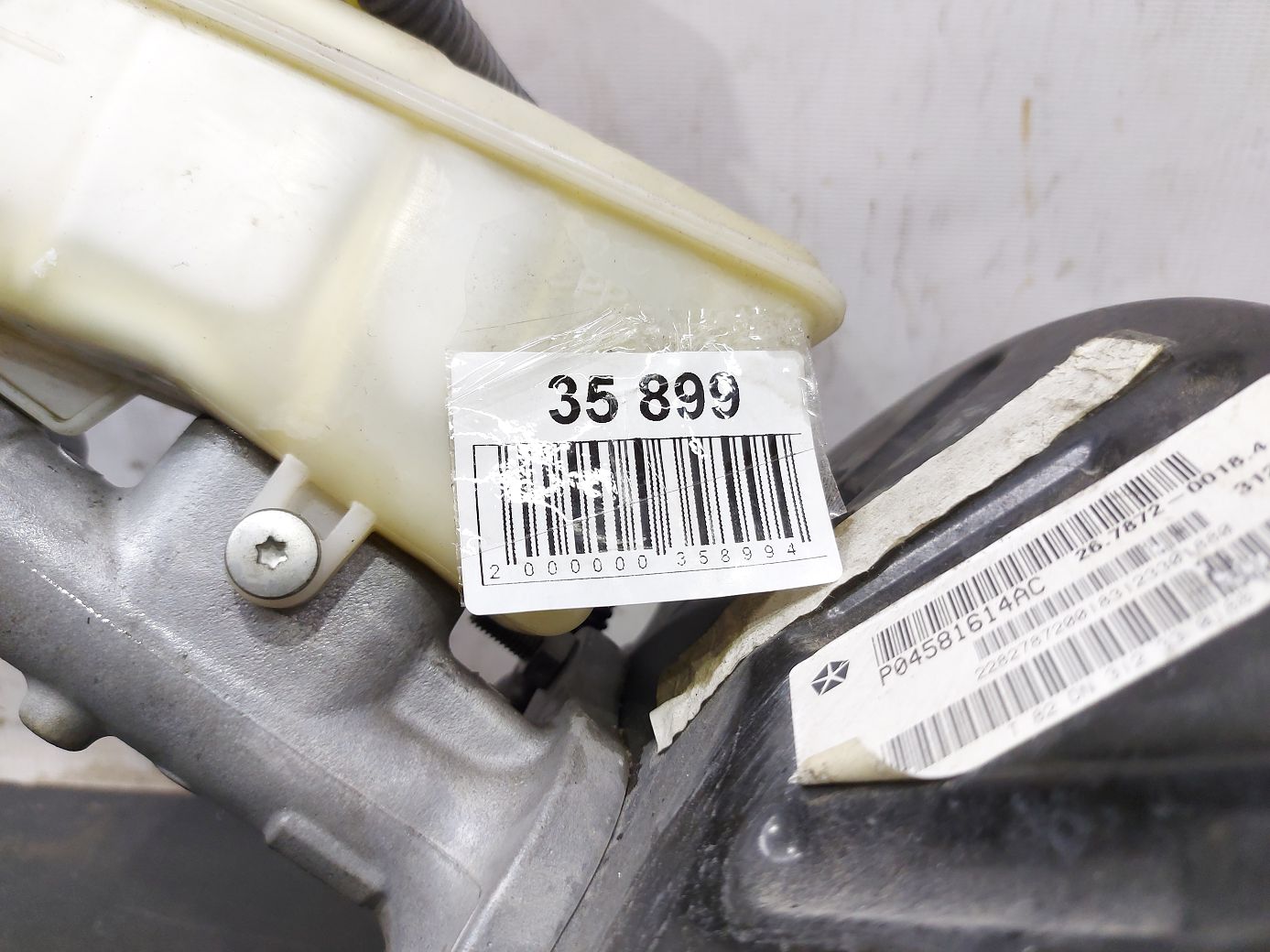 Dart Главный тормозной цилиндр Dodge Dart 2013-2019 68192615AA Dodge Dart 4