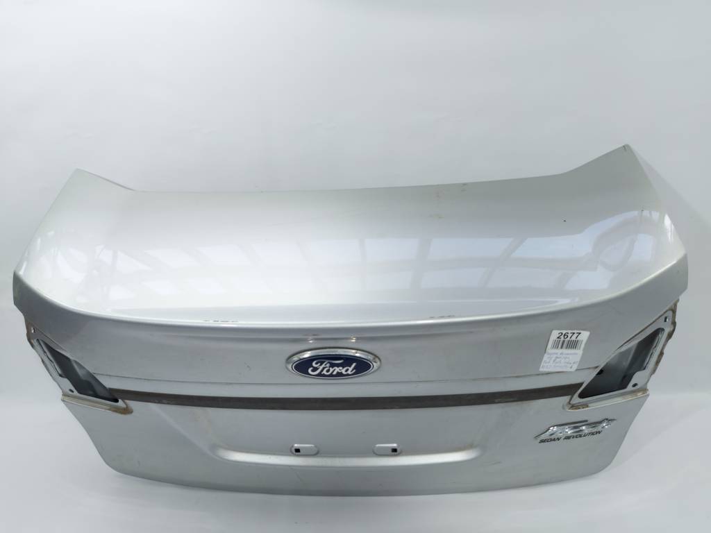 Fiesta sedan Кришка багажника без спойлера Ford Fiesta sedan 2011-2013 AE8Z5440110A Ford Fiesta sedan 5