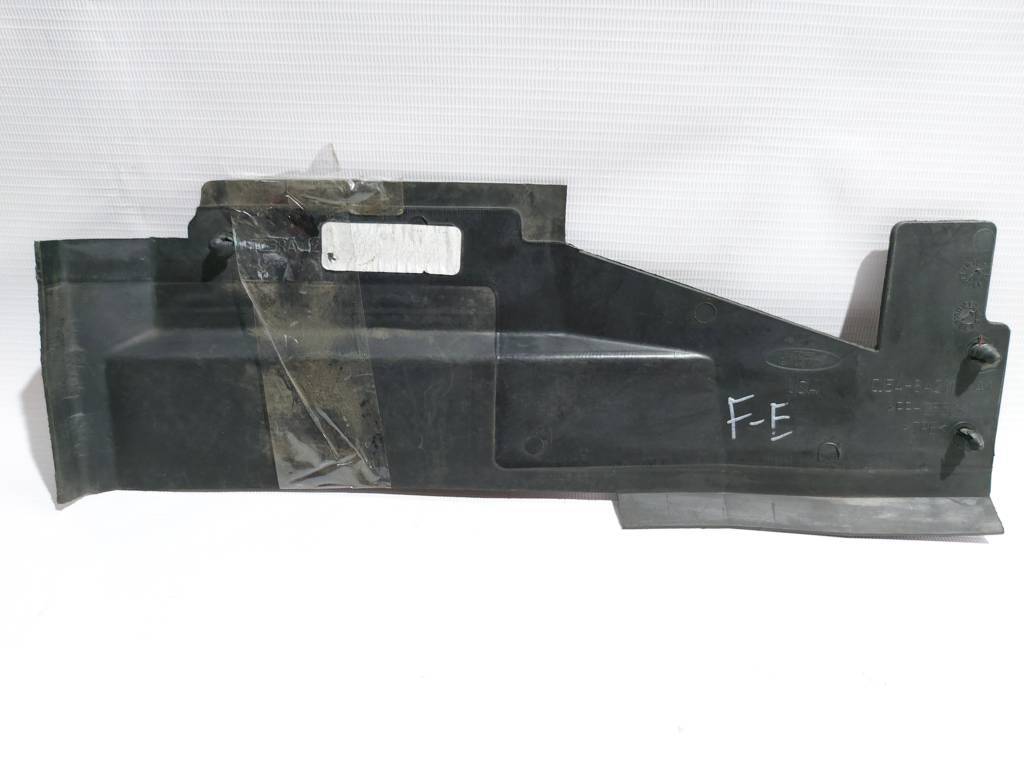 Escape Дифузор радіатора правий Ford Escape 2013-2015 CJ548A211 Ford Escape 2