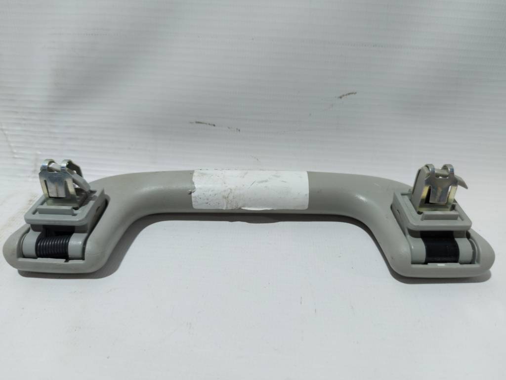 Prius c Стельові ручки Toyota Prius C 2004-2015 7461002071B1 Toyota Prius C 9