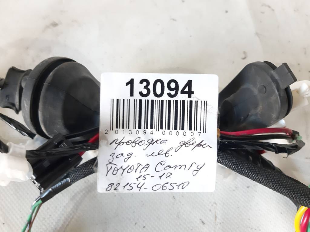 Camry Проводка дверей задньої лівої Toyota Camry 2007-2011 8215406320 Toyota Camry 3