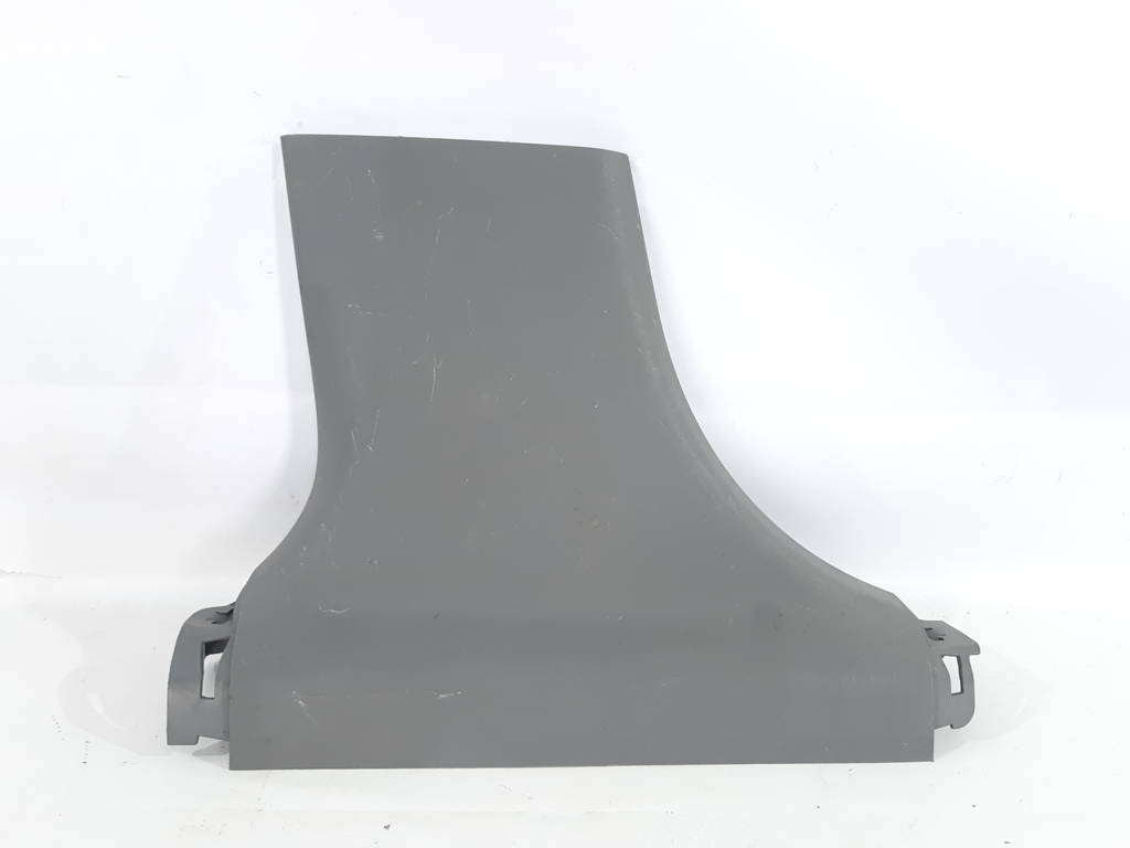 Malibu. Обшивка стойки центральной левая нижняя Chevrolet Malibu 2013-2016 22884303 Chevrolet Malibu