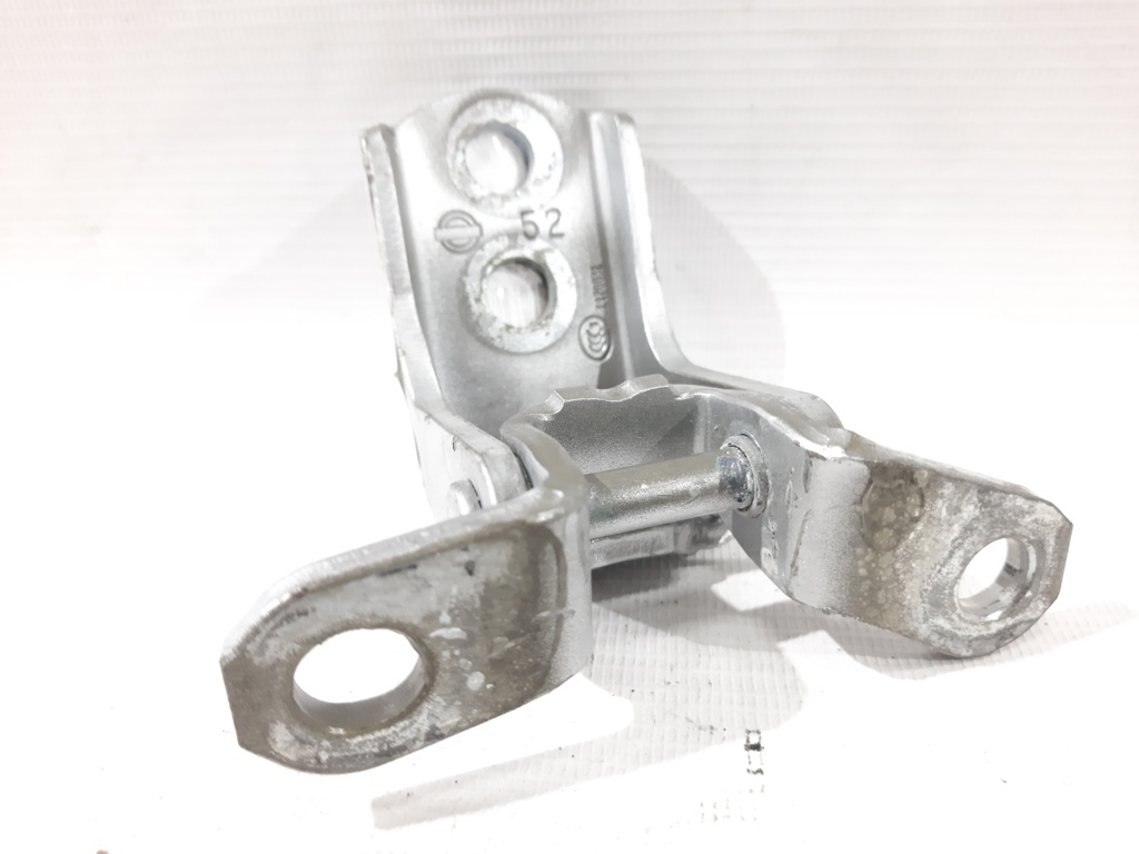 Altima Петля передней двери левой/правой верхняя/нижняя Nissan Altima 2007-2020 804015AA0B Nissan Altima 26