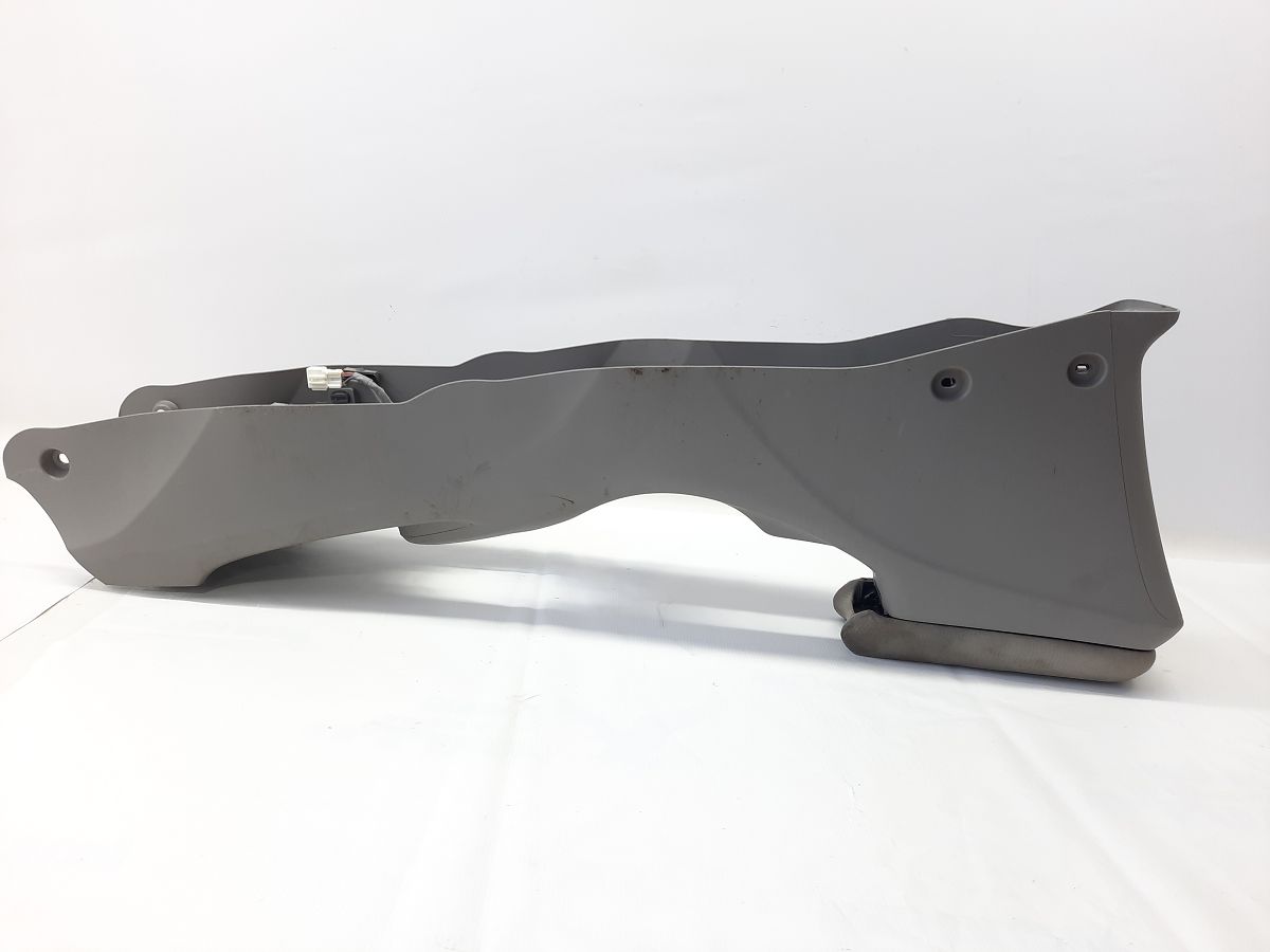 Insight Консоль центральна Honda Insight 2010-2011 83450TM8A12ZB Honda Insight 7