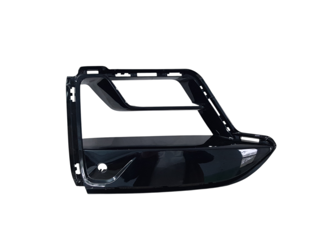 F90. Решітка переднього бампера нижня ліва BMW F90 M5 2021-2023 51-11-8-746-627 BMW F90