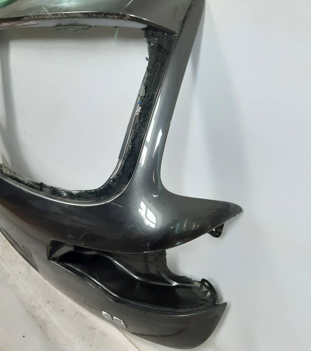 Q7 Крышка багажника Audi Q7 2010-2015 4L0827023B Audi Q7 2