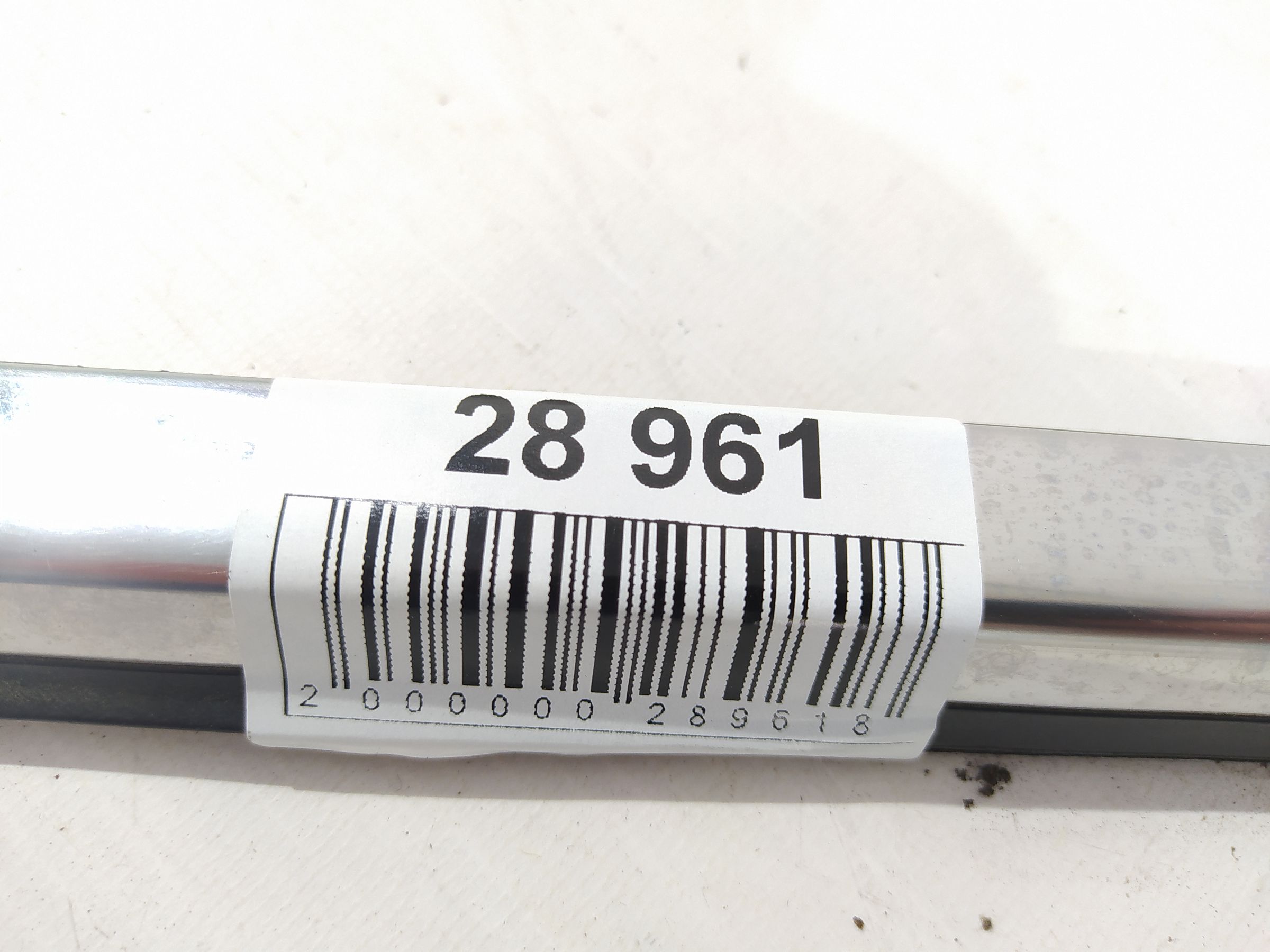 Cts Ущільнювач скла (молдинг) двері передньої лівої зовнішній Cadillac CTS 2008-2014 22923353 Cadillac CTS 5